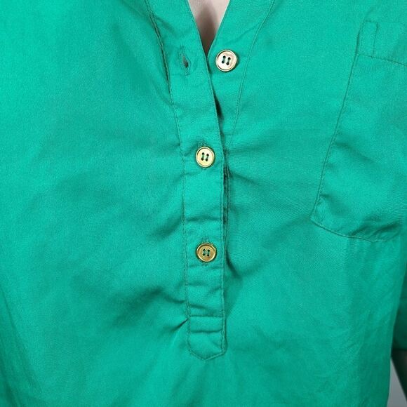 Jennifer Lauren Green Rolled Sleeve Blouse - Picture 4 of 5